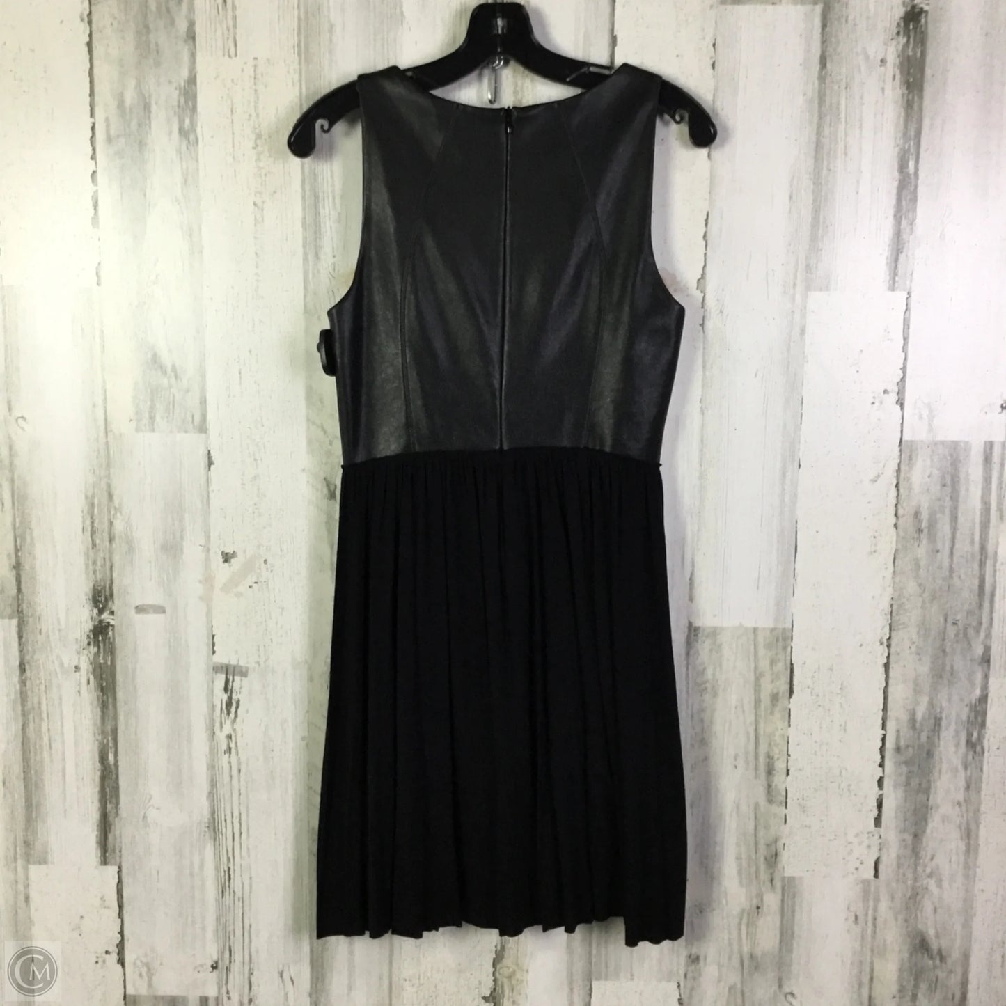 Dress Casual Short By Bailey 44 In Black, Size: M