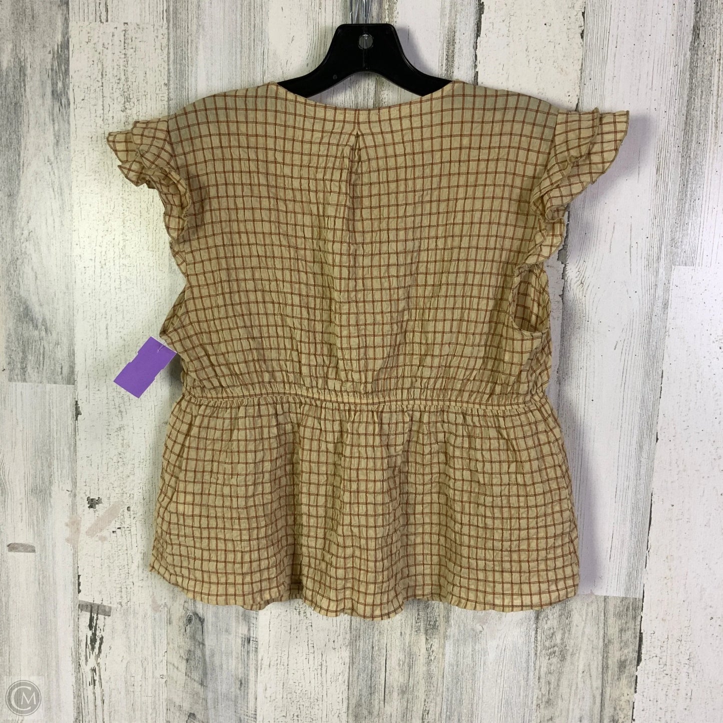 Top Short Sleeve By Pilcro In Tan, Size: S