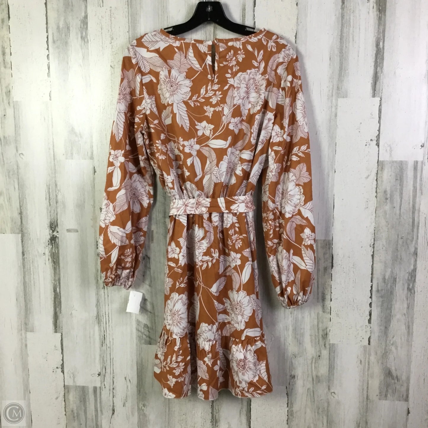 Dress Casual Short By Clothes Mentor In Orange & White, Size: S