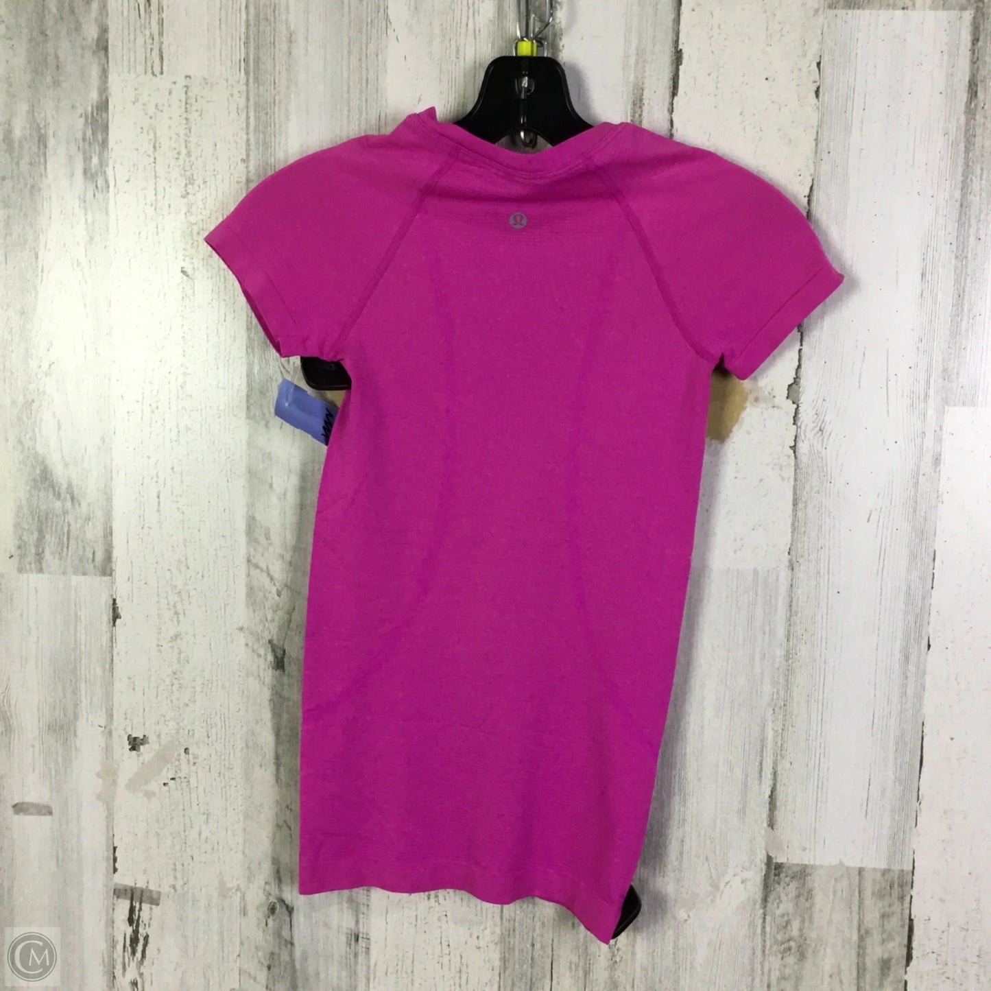 Athletic Top Short Sleeve By Lululemon In Pink, Size: Xs