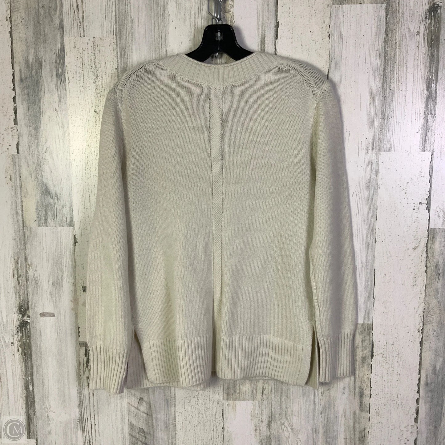 Sweater By Banana Republic In Cream, Size: Xs