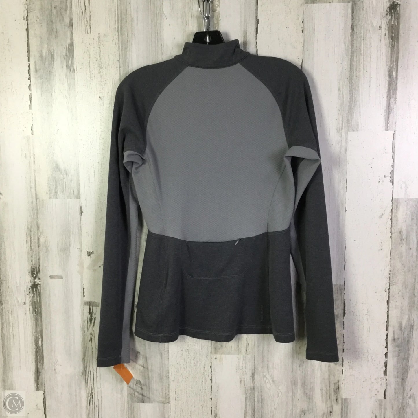 Athletic Top Long Sleeve Collar By The North Face In Grey, Size: S