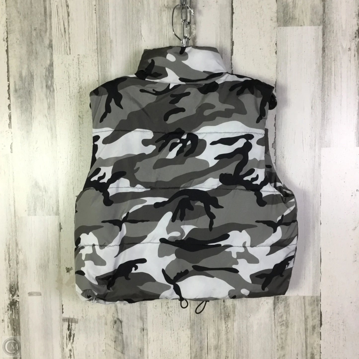 Vest Puffer & Quilted By Fashion Nova In Grey & White, Size: S