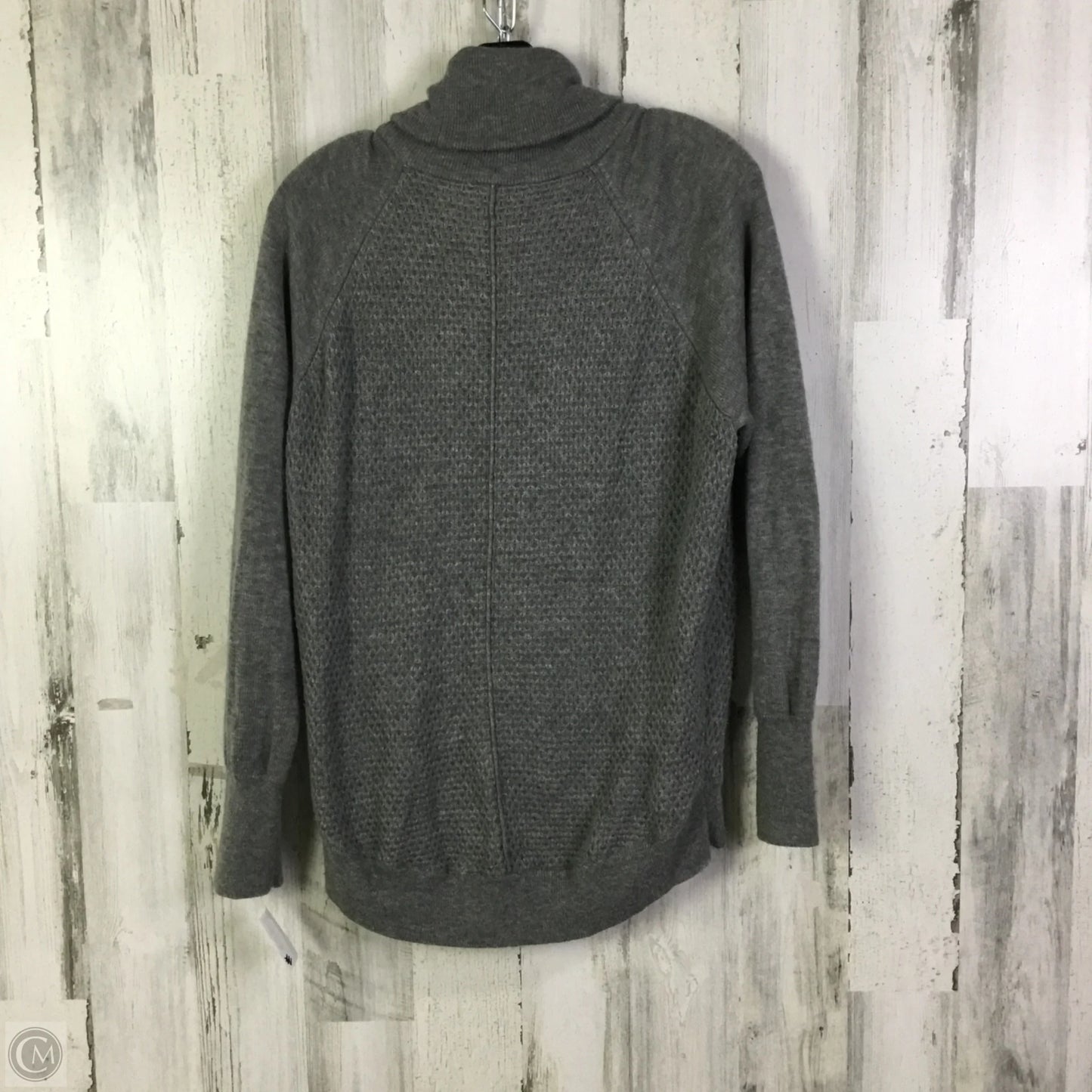 Sweater By Gap In Grey, Size: S