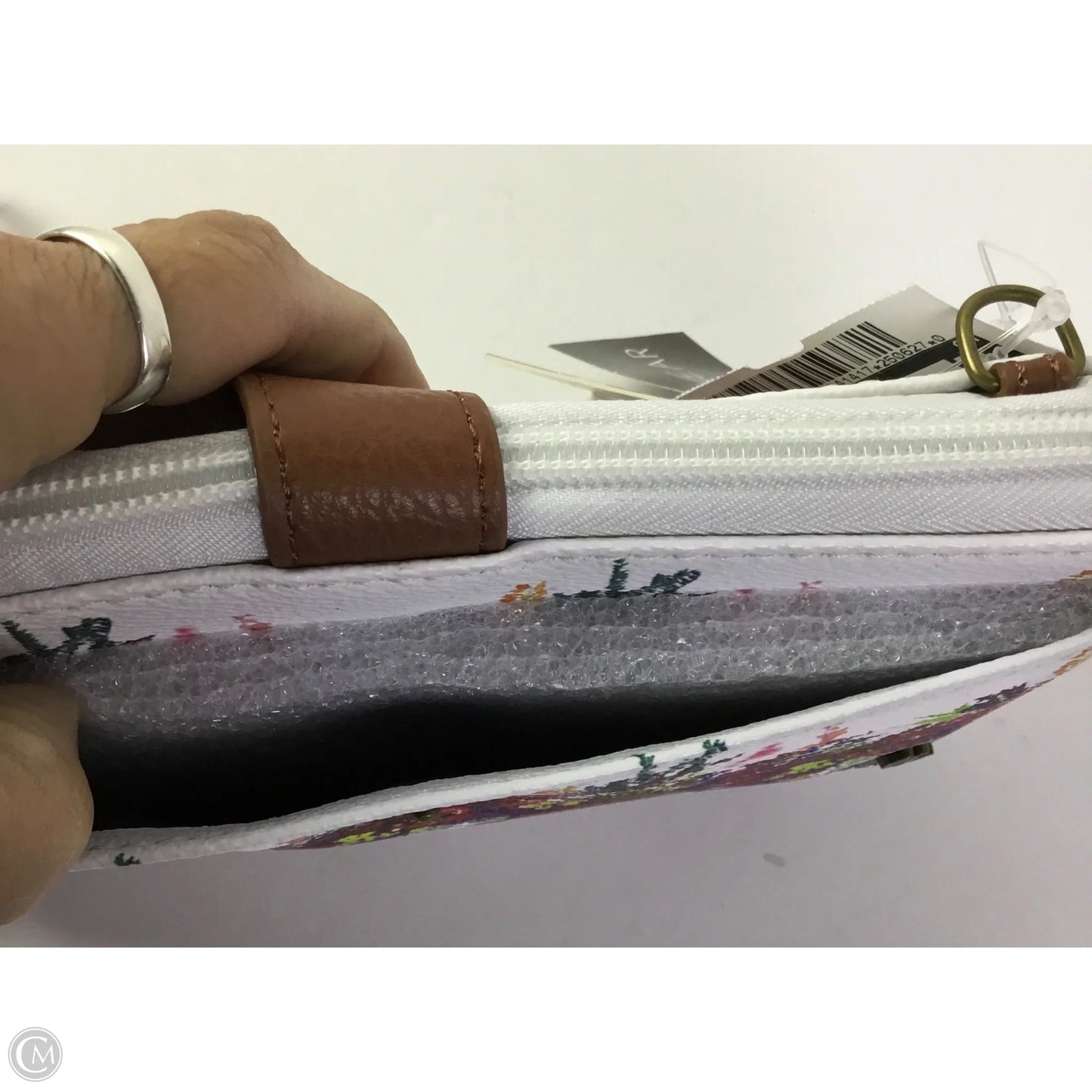 Wallet By Elliot Lucca, Size: Large