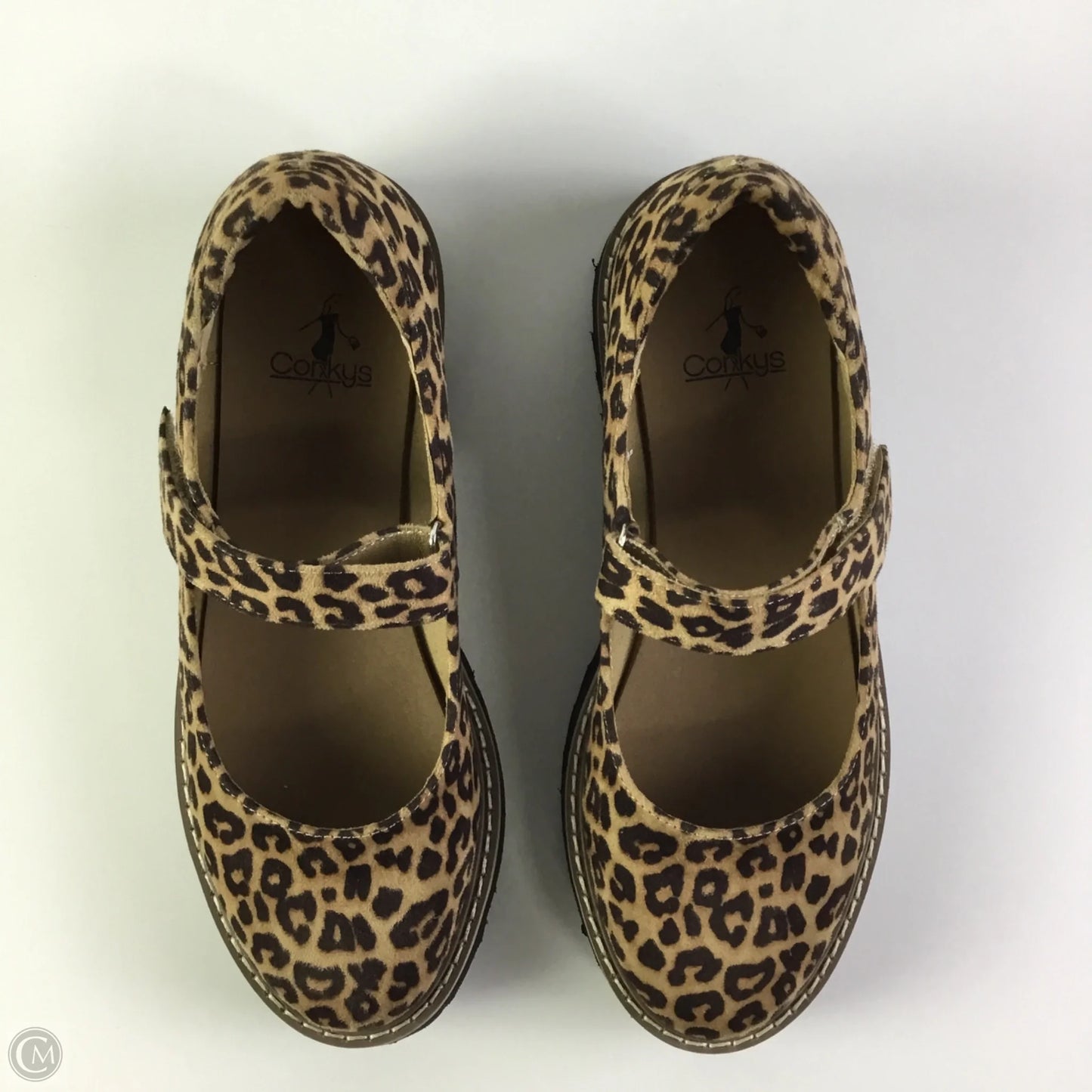 Shoes Flats By Clothes Mentor In Animal Print, Size: 8