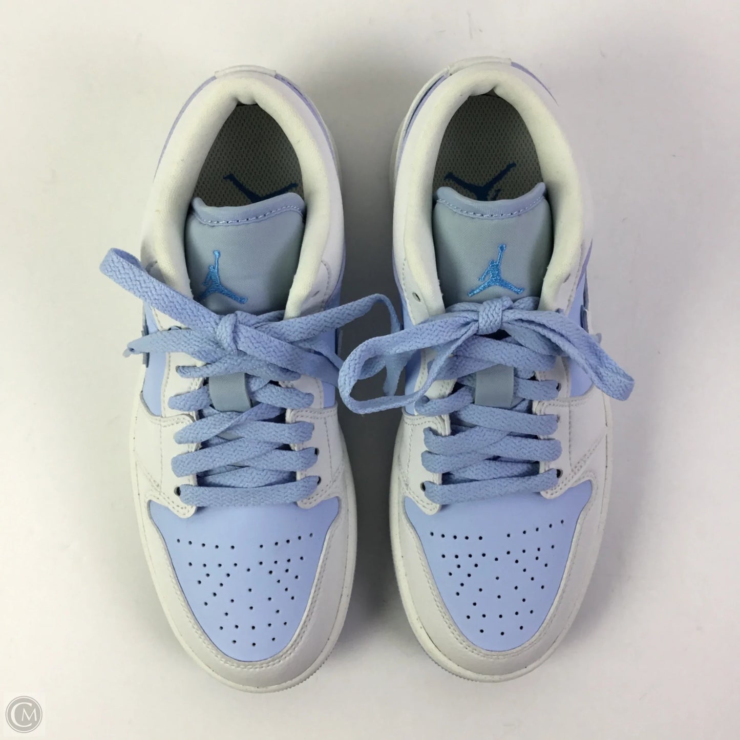 Shoes Sneakers By Nike In Blue & White, Size: 7