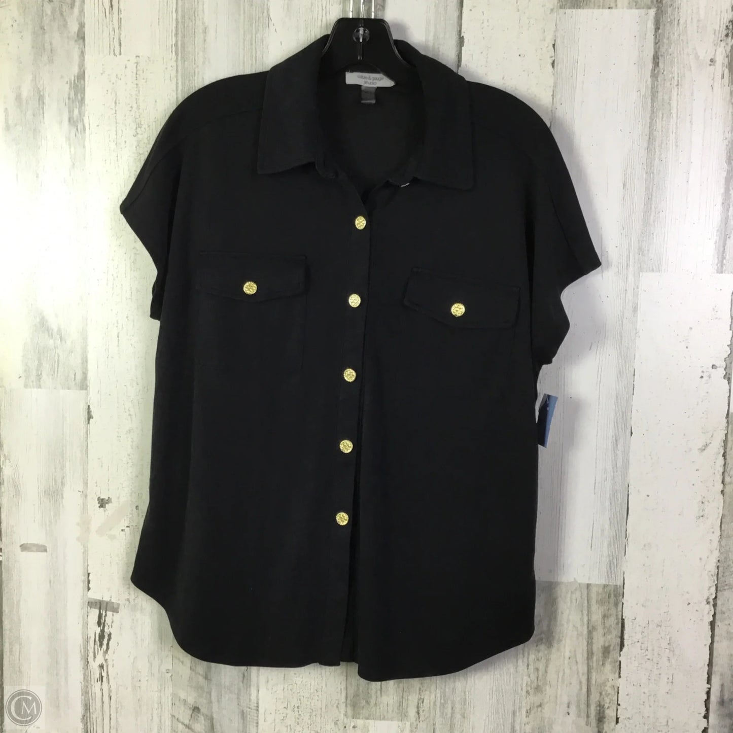 Top Short Sleeve By Cable And Gauge In Black, Size: L