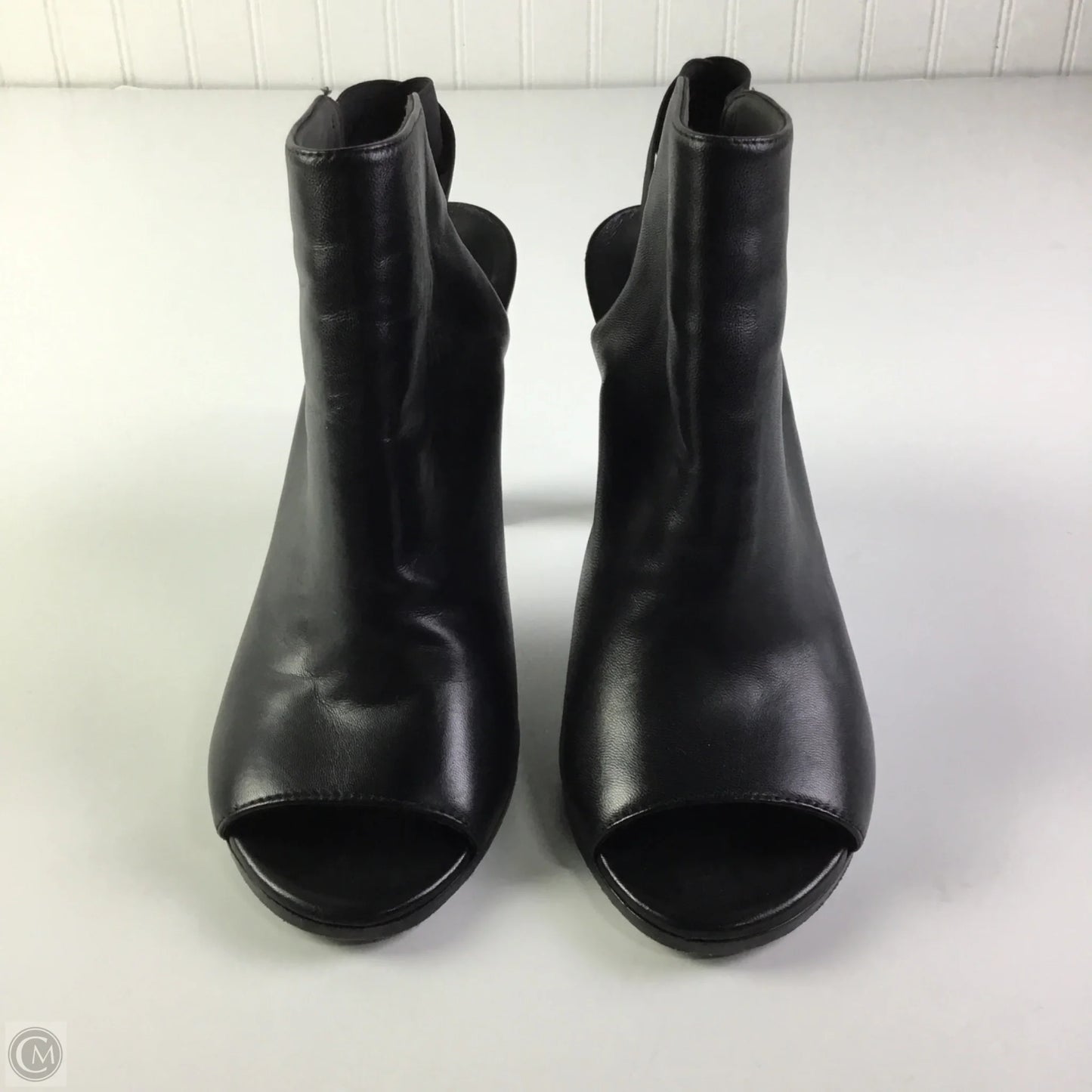 Shoes Designer By Stuart Weitzman In Black, Size: 9.5