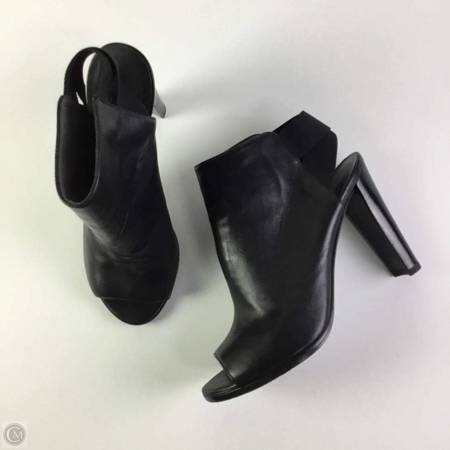 Shoes Designer By Stuart Weitzman In Black, Size: 9.5