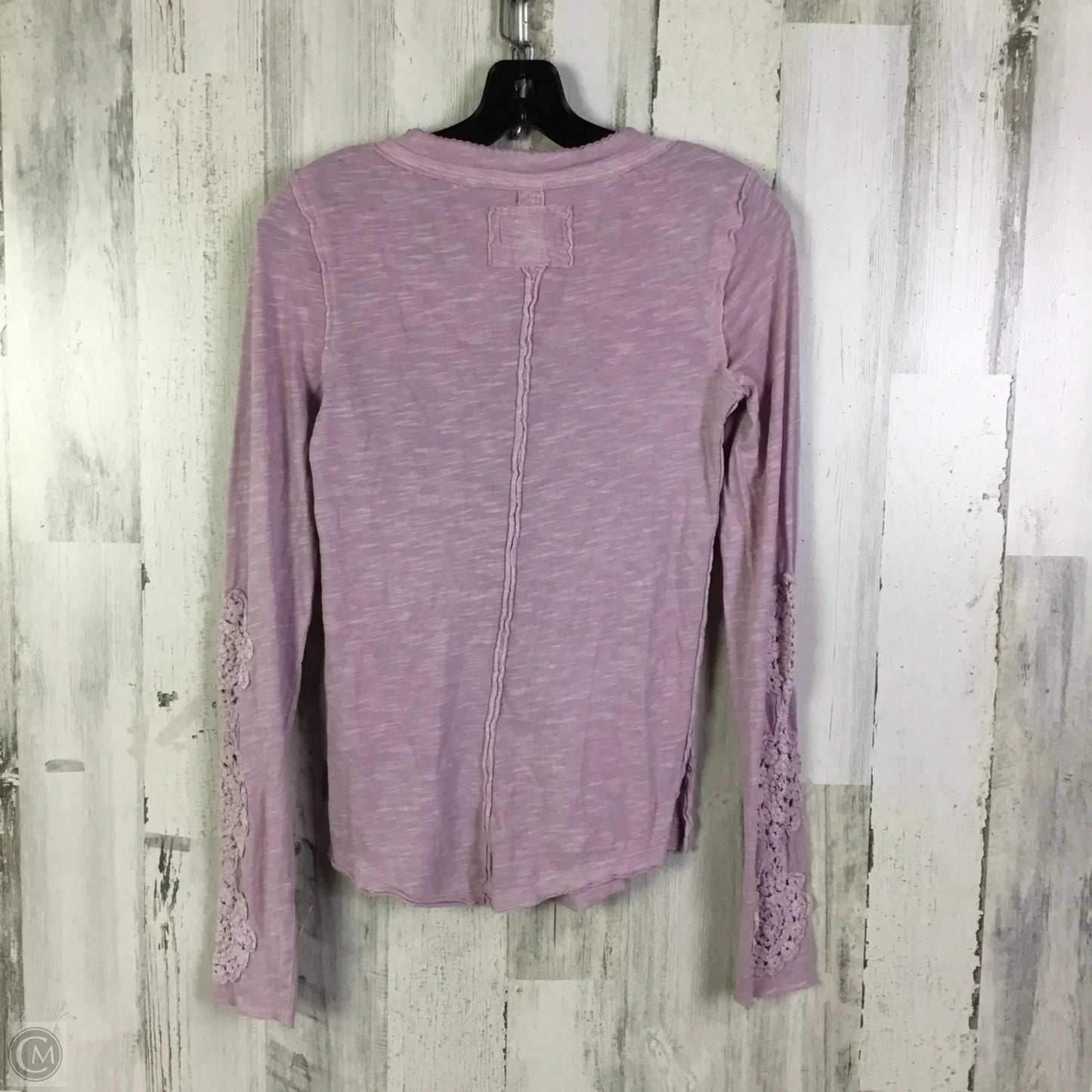 Top Long Sleeve By We The Free In Pink, Size: S