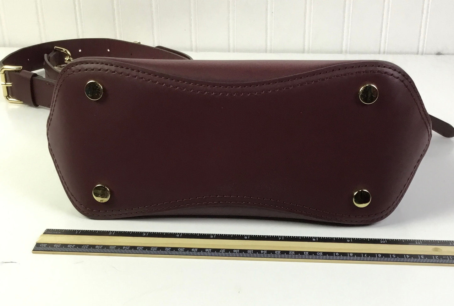 Handbag Designer By Michael Kors In Maroon, Size:Small