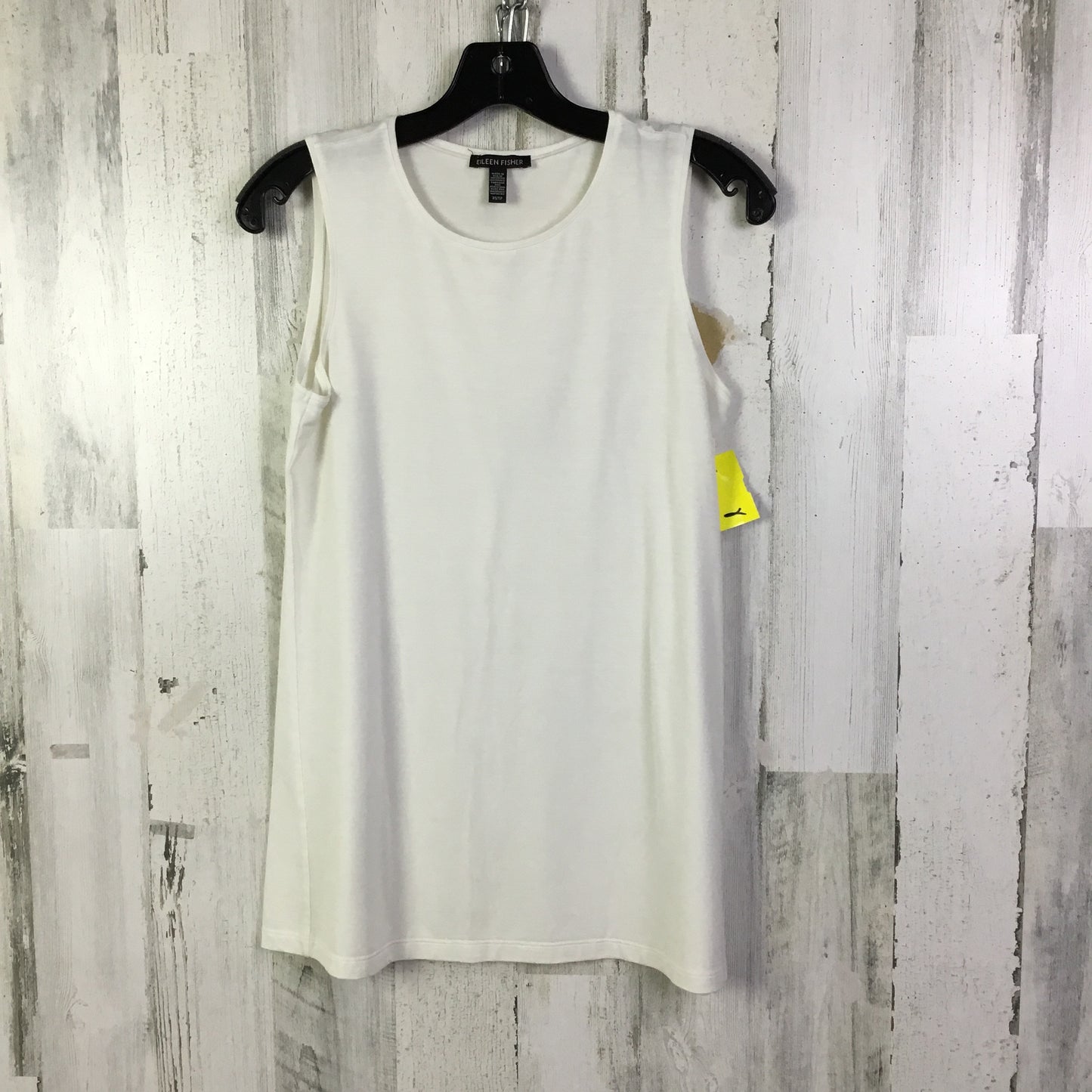 Top Sleeveless Basic By Eileen Fisher In Cream, Size: Xs