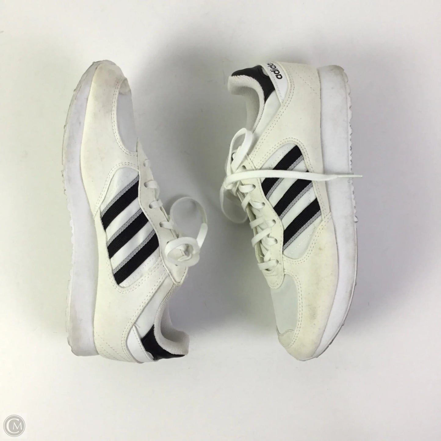 Shoes Sneakers By Adidas In White, Size: 6.5