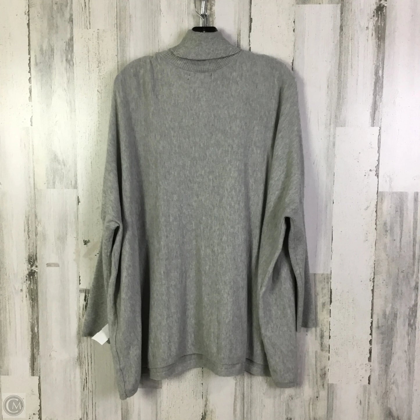 Sweater By Joseph A. In Grey, Size: M