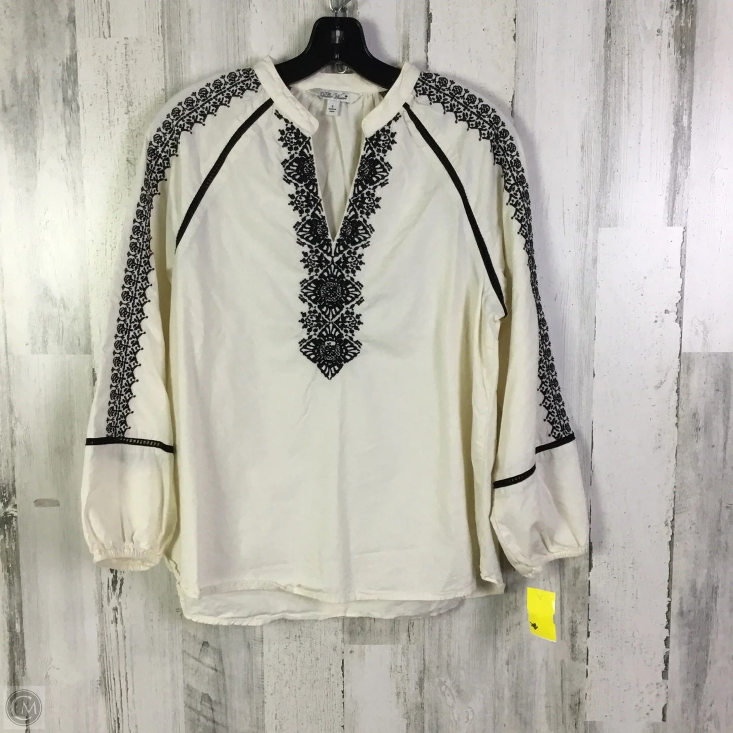 Top Long Sleeve By The Pioneer Woman In Cream, Size: S