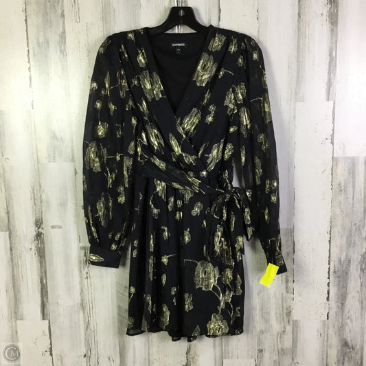 Dress Party Short By Express In Black & Gold, Size: S