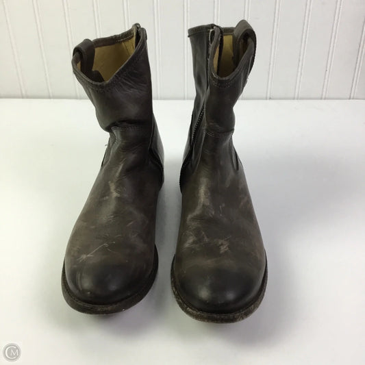 Boots Designer By Frye In Taupe, Size: 10