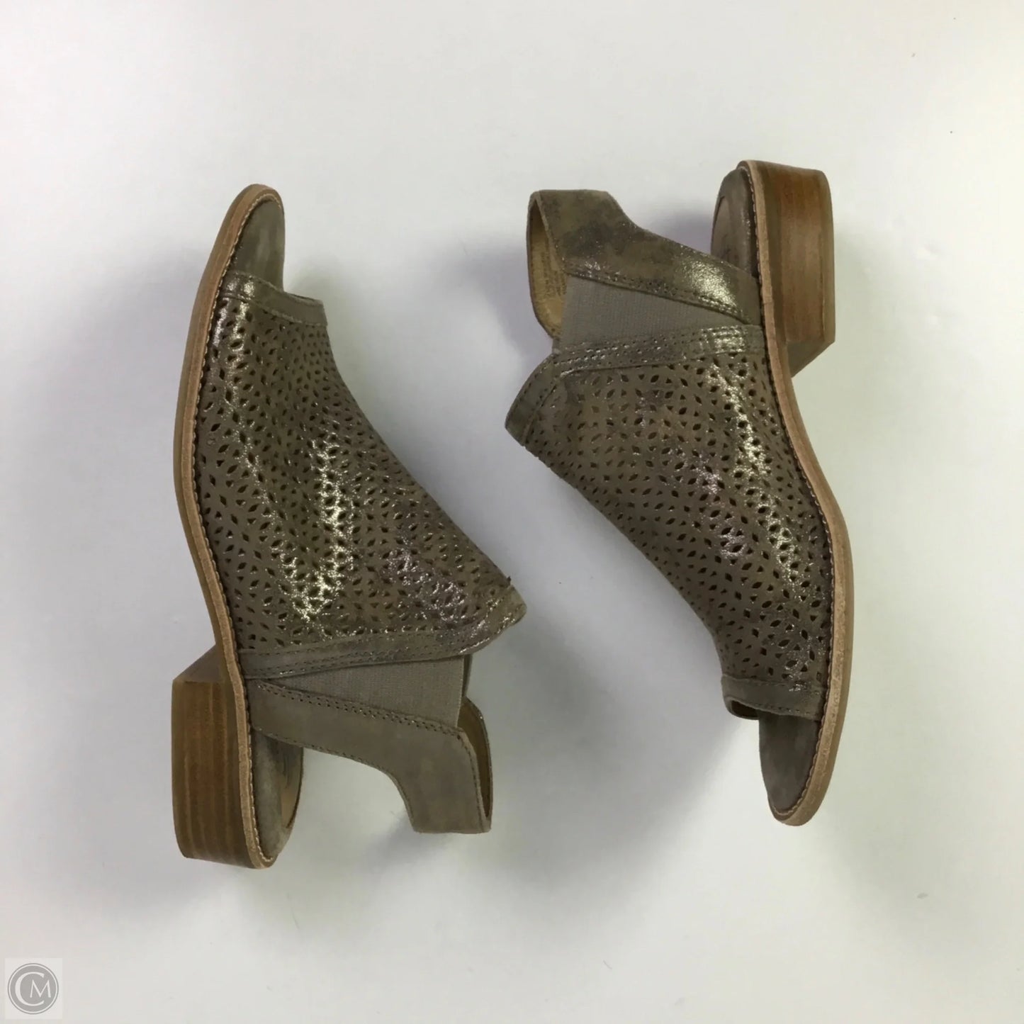 Sandals Flats By Sofft In Brown, Size: 7.5