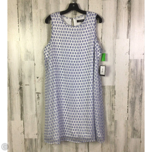 Dress Casual Short By Nine West Apparel In Blue & White, Size: L