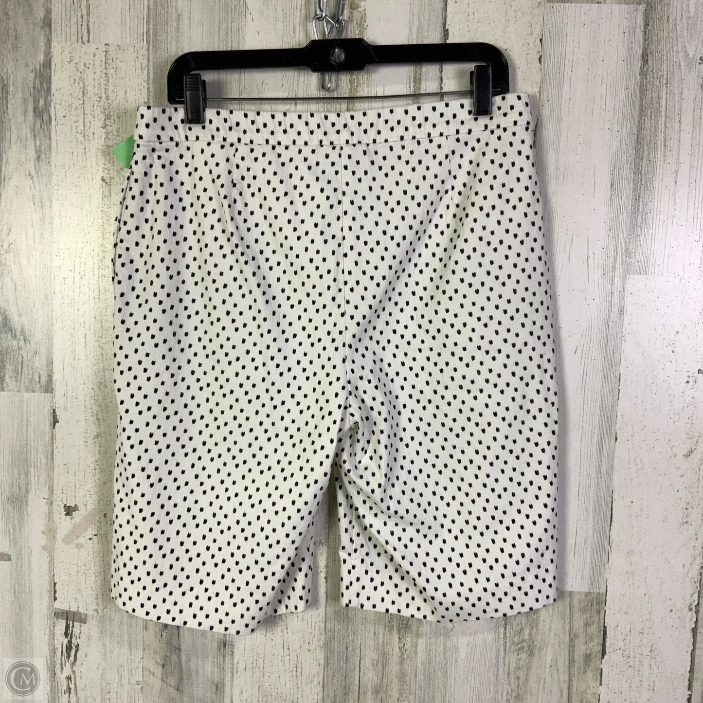 Shorts By Susan Graver In White, Size: 14