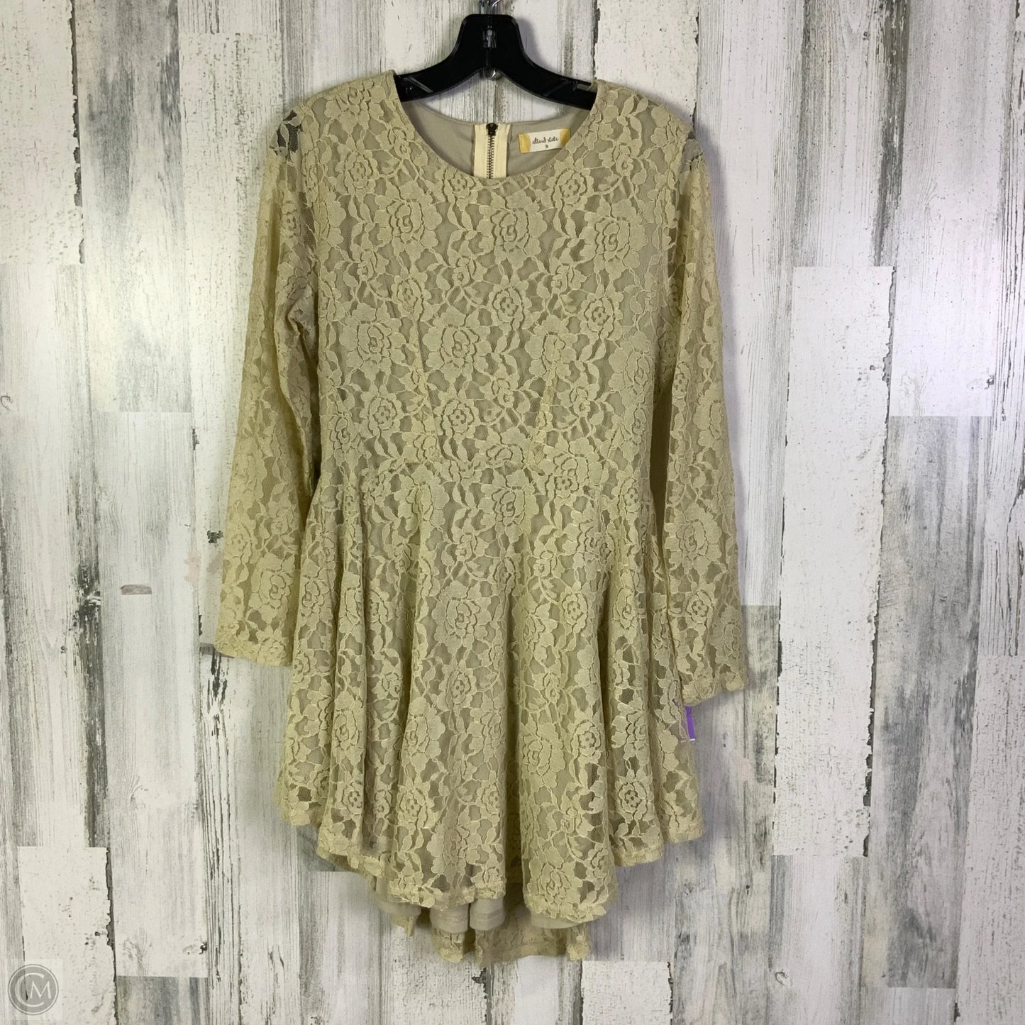 Dress Casual Short By Altard State In Cream, Size: M