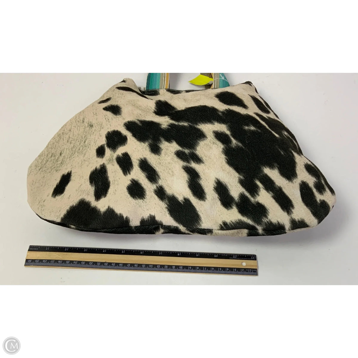 Handbag By Clothes Mentor, Size: Medium