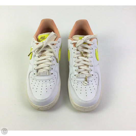Shoes Athletic By Nike In White & Yellow, Size: 9.5