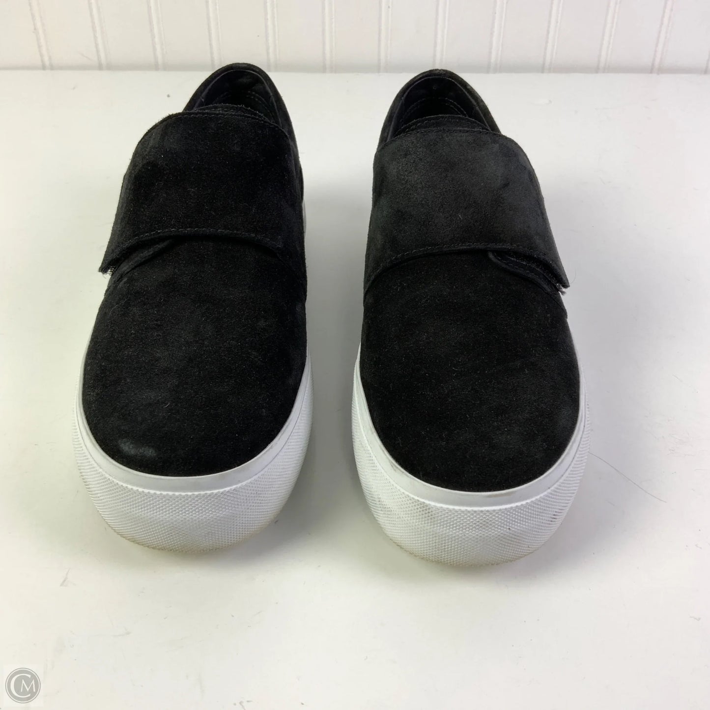 Shoes Flats By Vince In Black, Size: 9
