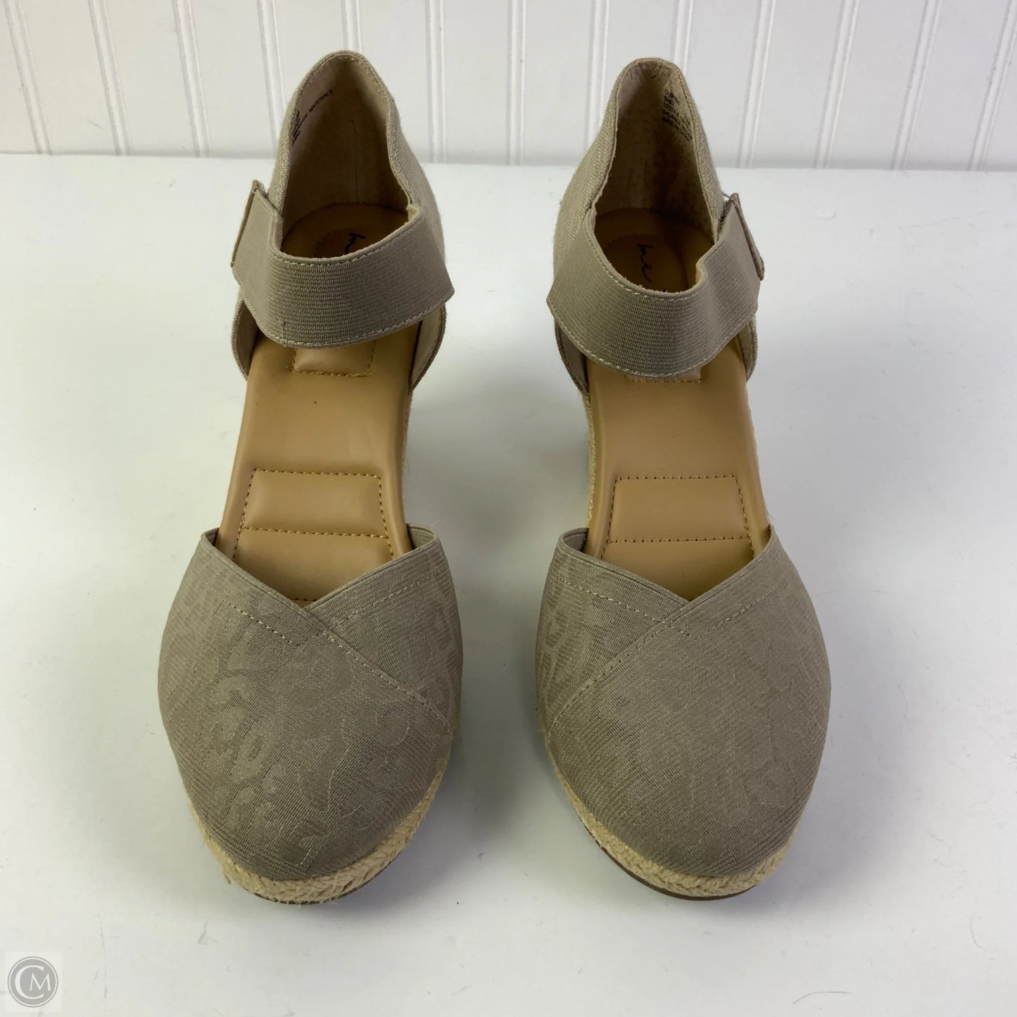 Shoes Heels Wedge By Me Too In Taupe, Size: 11