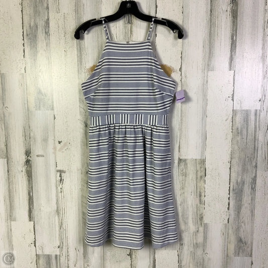 Dress Casual Short By Banana Republic In Blue & White, Size: S