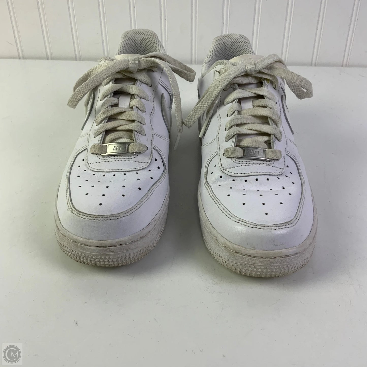 Shoes Athletic By Nike In White, Size: 7