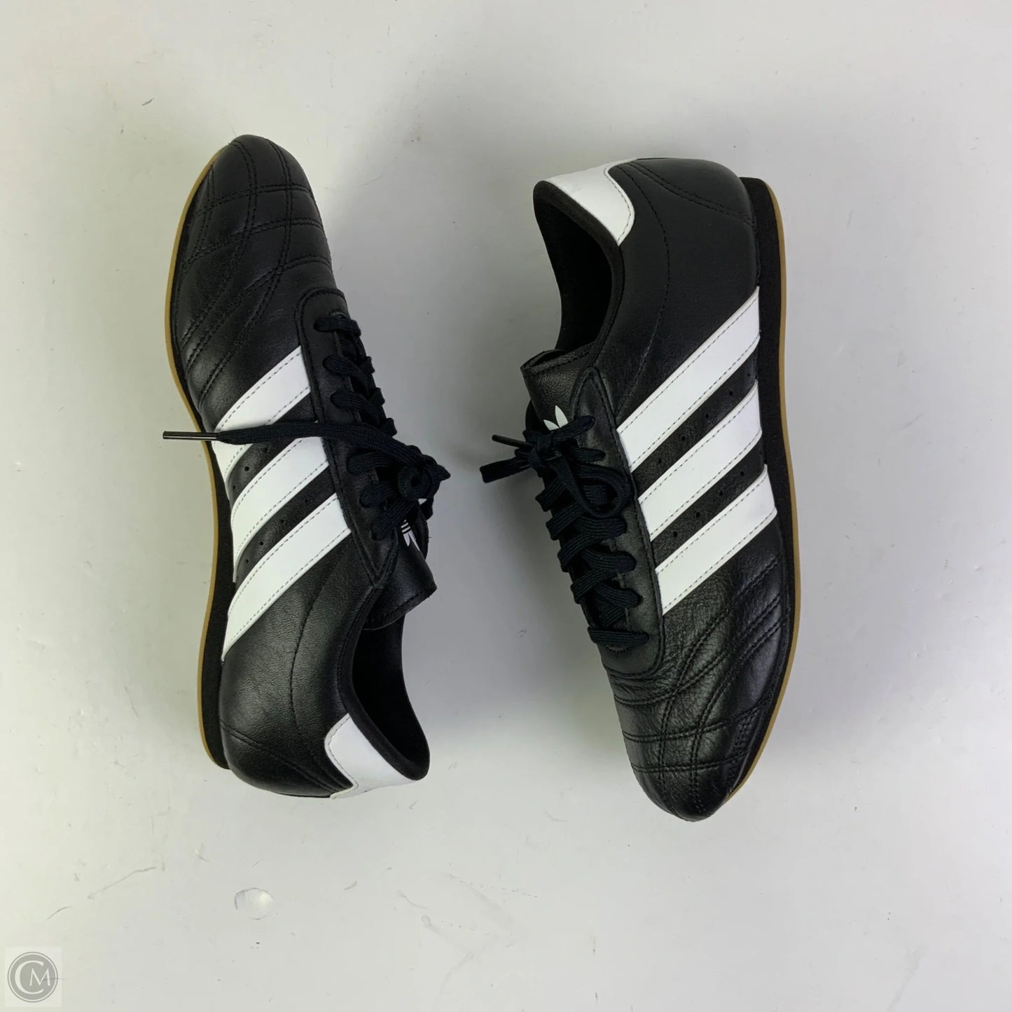 Shoes Sneakers By Adidas In Black & White, Size: 9.5