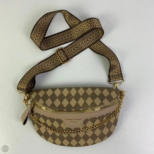 Crossbody By Clothes Mentor, Size: Small