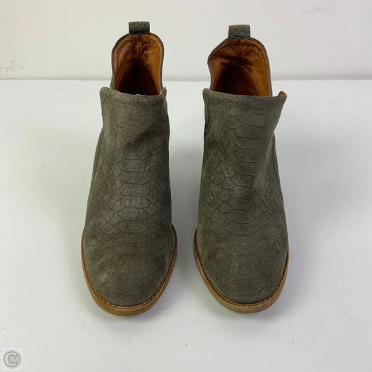Boots Ankle Heels By Jeffrey Campbell In Grey, Size: 8