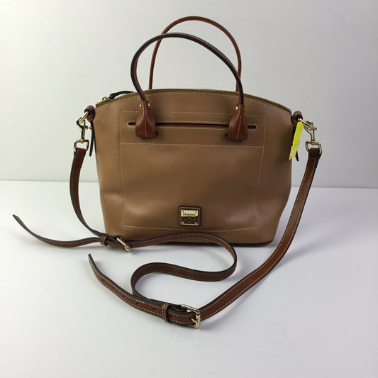 Crossbody Designer By Dooney And Bourke, Size: Medium