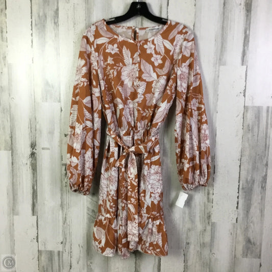 Dress Casual Short By Clothes Mentor In Orange & White, Size: S