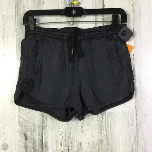 Shorts By Lululemon In Grey, Size: 4