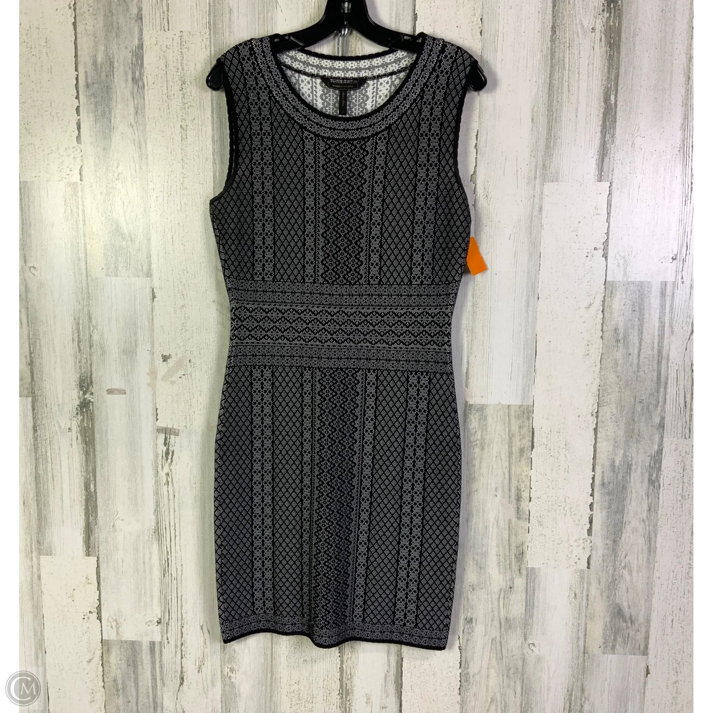 Dress Casual Short By Bcbgmaxazria In Black & White, Size: L