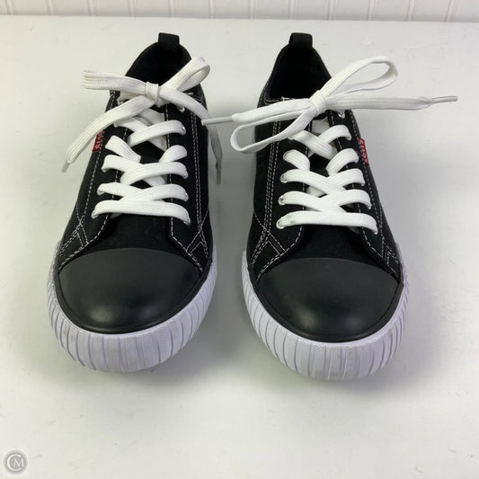 Shoes Sneakers By Levis In Black & White, Size: 8.5