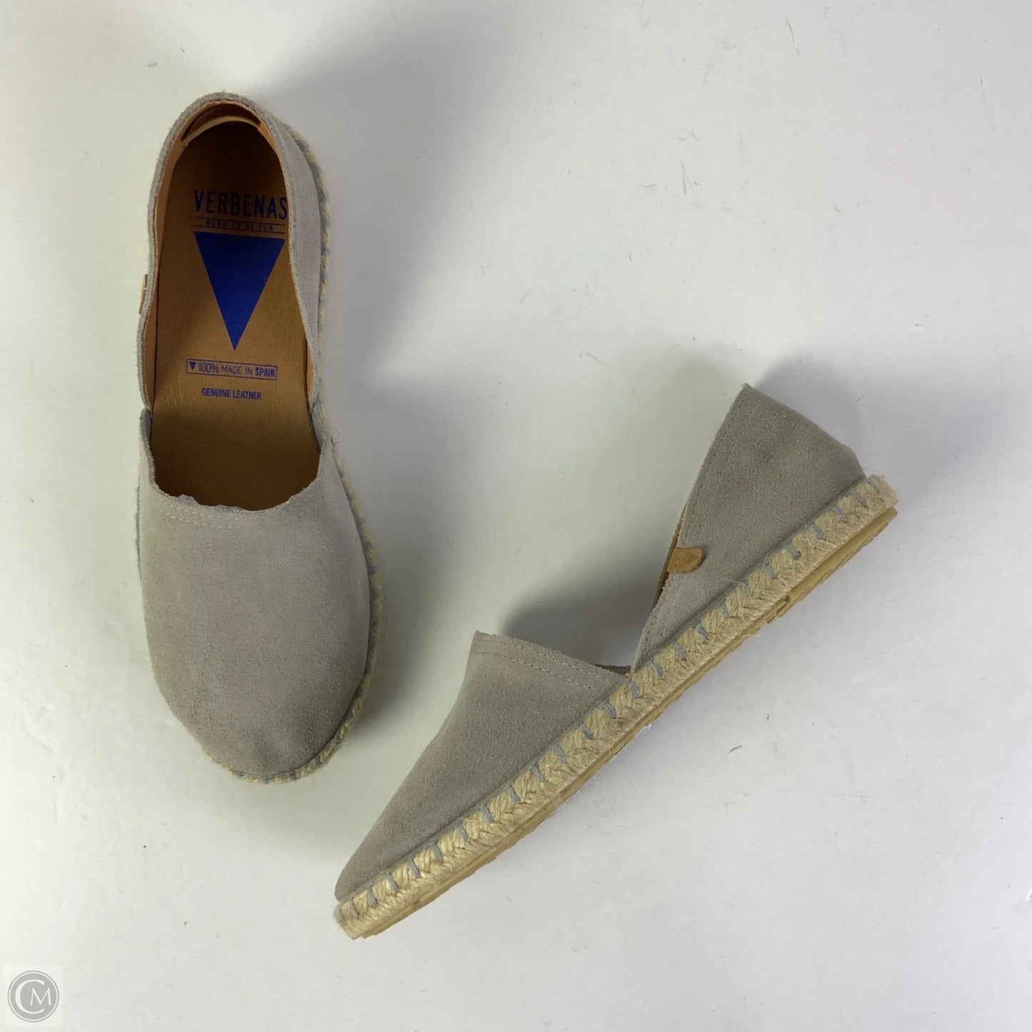 Shoes Flats By Clothes Mentor In Grey, Size: 8