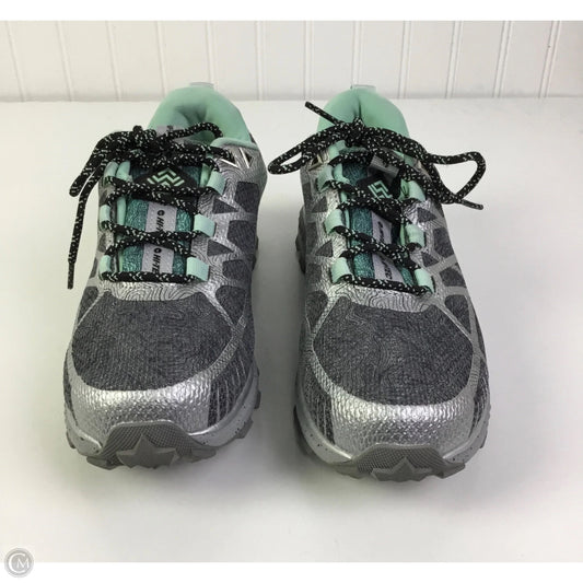 Shoes Athletic By Clothes Mentor In Blue & Grey, Size: 8