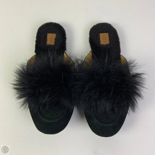 Shoes Designer By Ugg In Black, Size: 9
