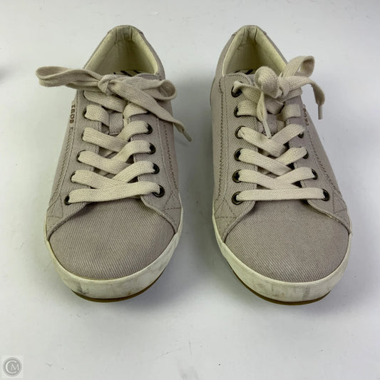 Shoes Flats By Taos In Tan, Size: 8.5