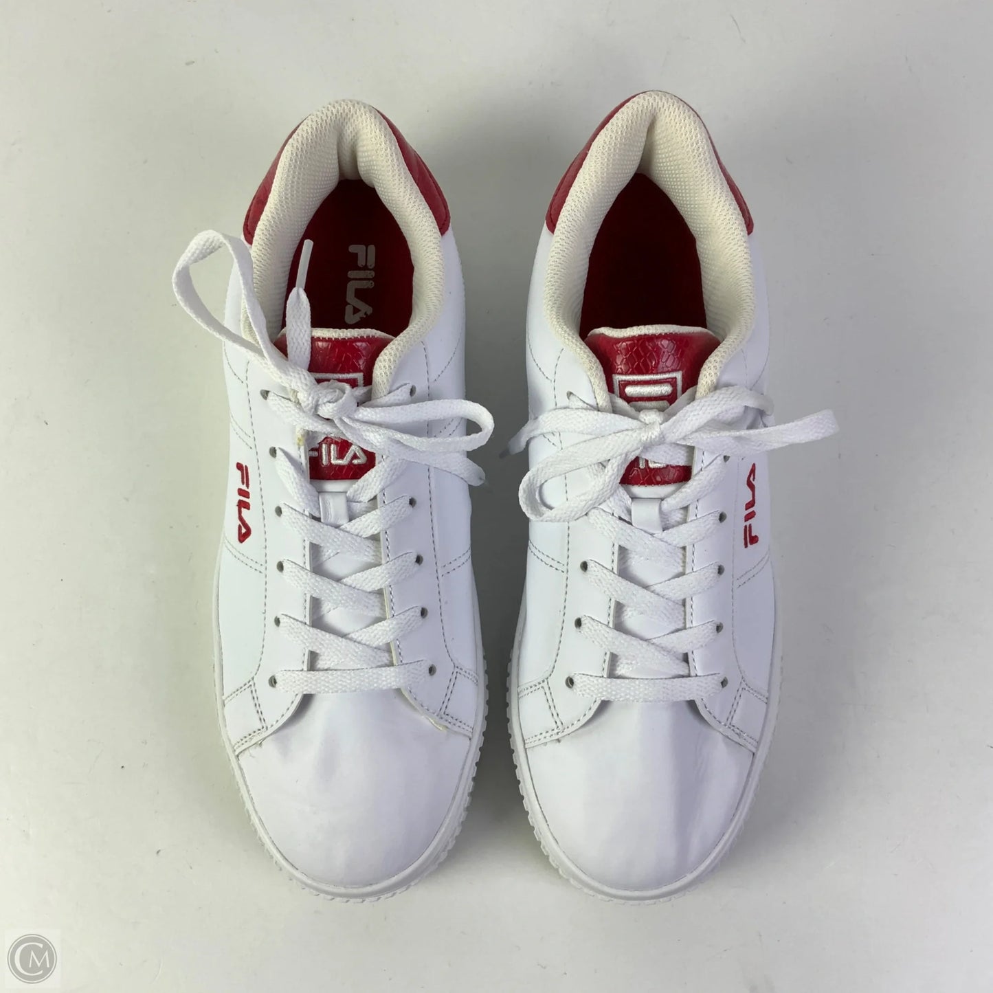 Shoes Sneakers By Fila In White, Size: 11