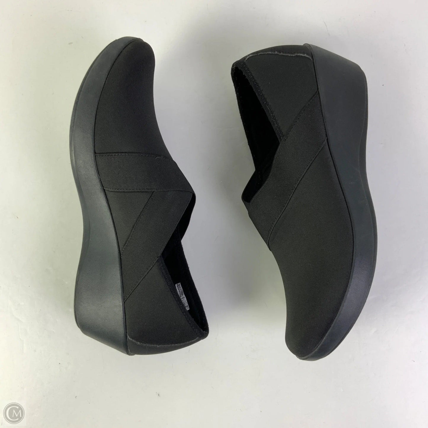 Shoes Heels Wedge By Crocs In Black, Size: 11