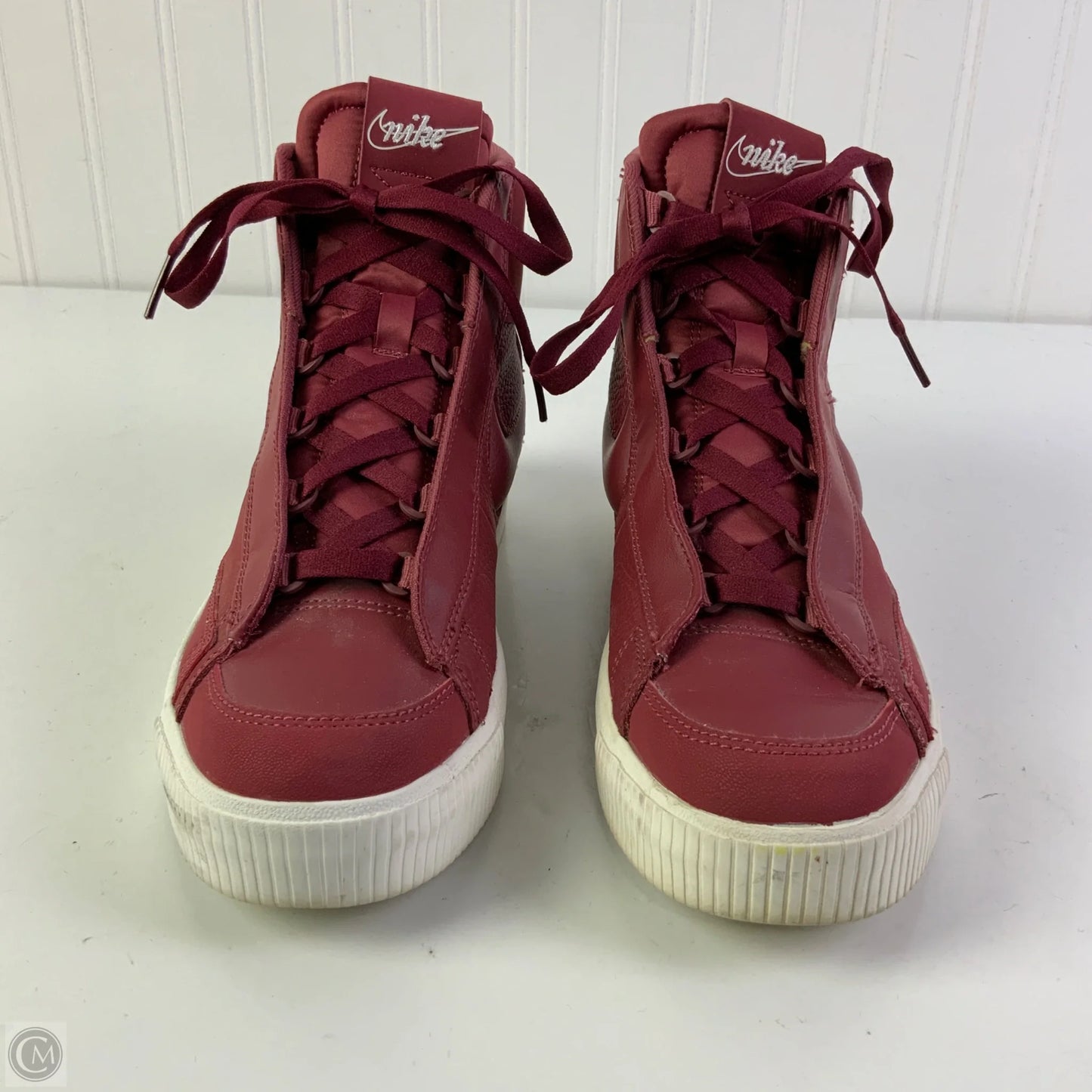 Shoes Sneakers By Nike In Red, Size: 8