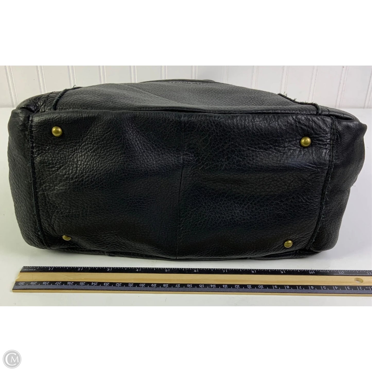 Handbag Leather By Clothes Mentor, Size: Medium