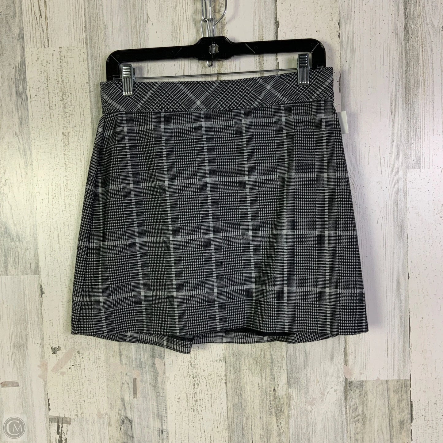 Skort By Spanx In Black & White, Size: 8