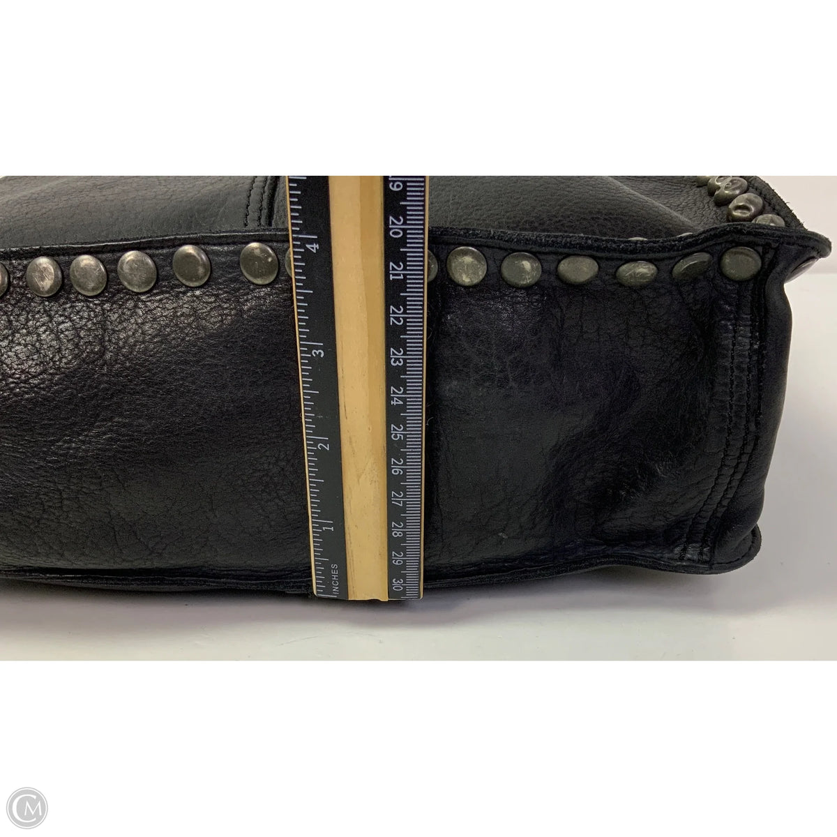 Handbag Leather By Clothes Mentor, Size: Medium